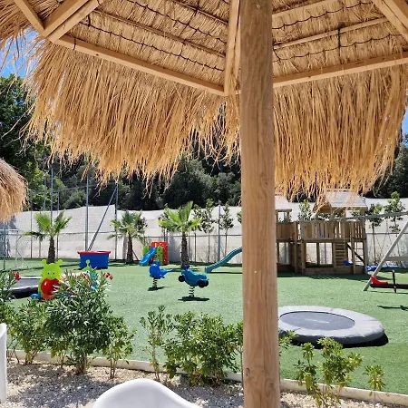 Luxury tent Alwin Cupra Marittima